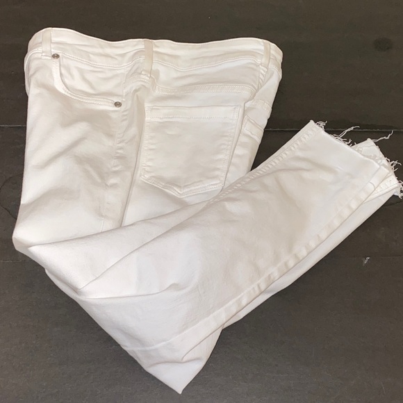 Oasis Denim - Oasis Size 6 Ankle-Length White Jeans